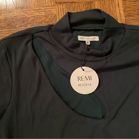 Remi x Revolve Lori Midi Dress in Forest Green - Picture 7 of 7